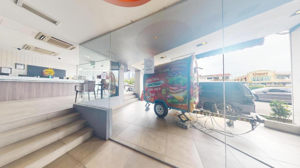 Hotel Zamburger Bliss Johor Bahru Exterior foto